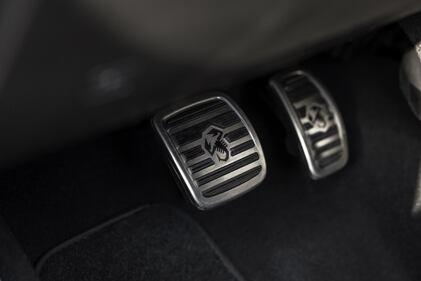 Abarth 500E: tutte le foto della nuova sportiva 7