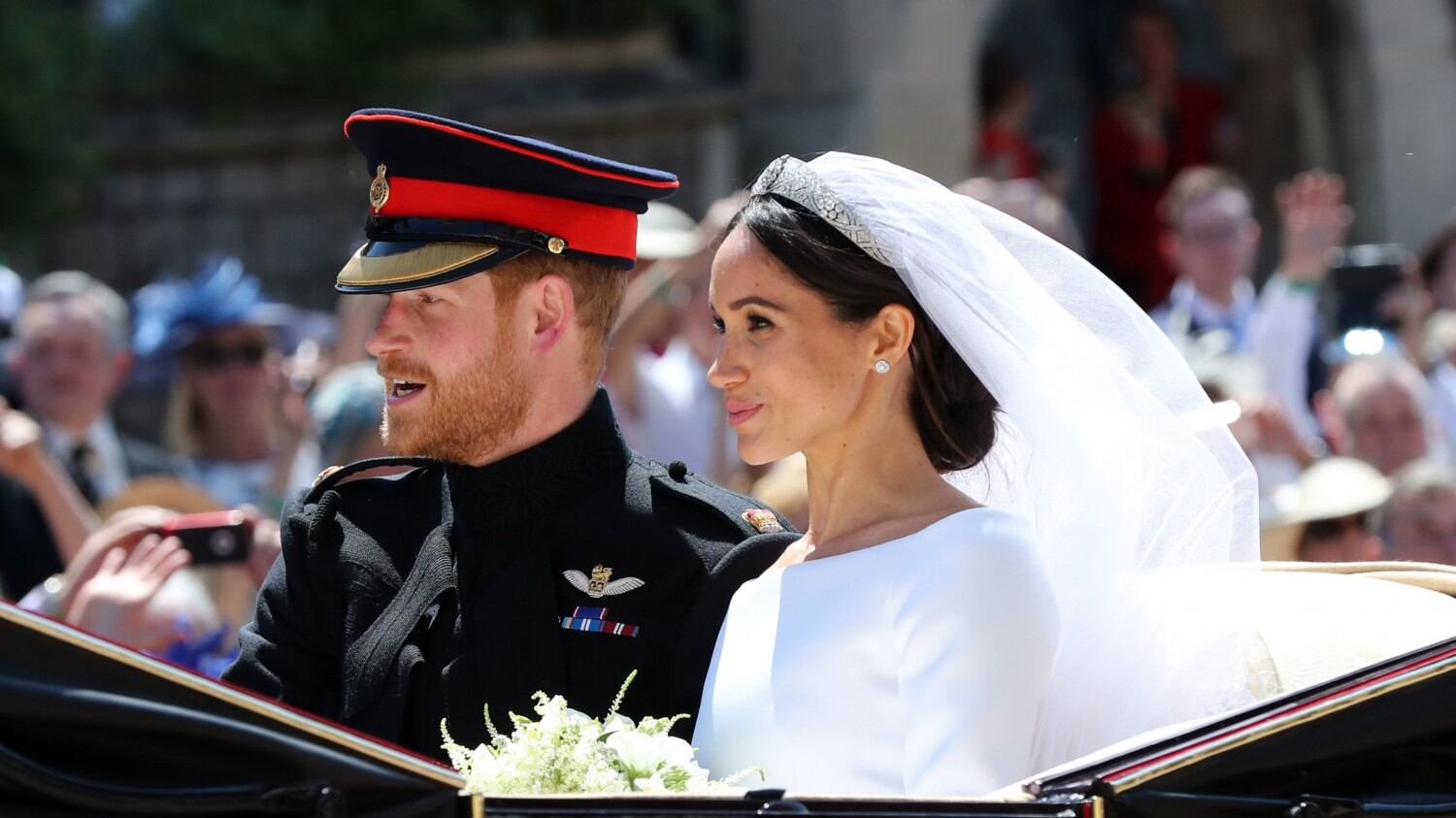 Nozze Harry e Meghan, via Twitter i ringraziamenti della royal family