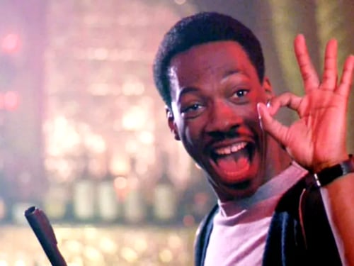Beverly Hills Cop compie 40 anni. Sapevate che Eddie Murphy non beveva caffè?