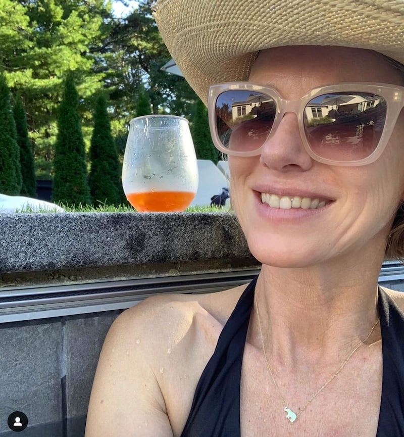 Naomi Watts, le foto su Instagram 12