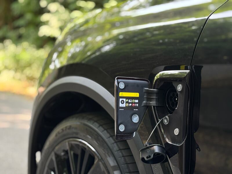 Lynk&Co 01 2025: guarda la gallery del nuovo SUV plug-in 9