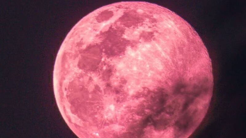 Week-end con la "Luna delle Fragole": ecco cos'è