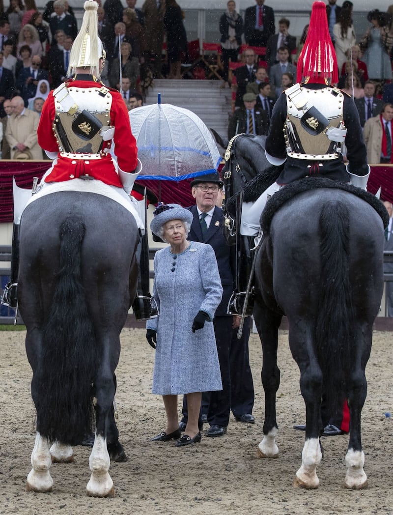 Principe Filippo in auto per l'Horse Show 3