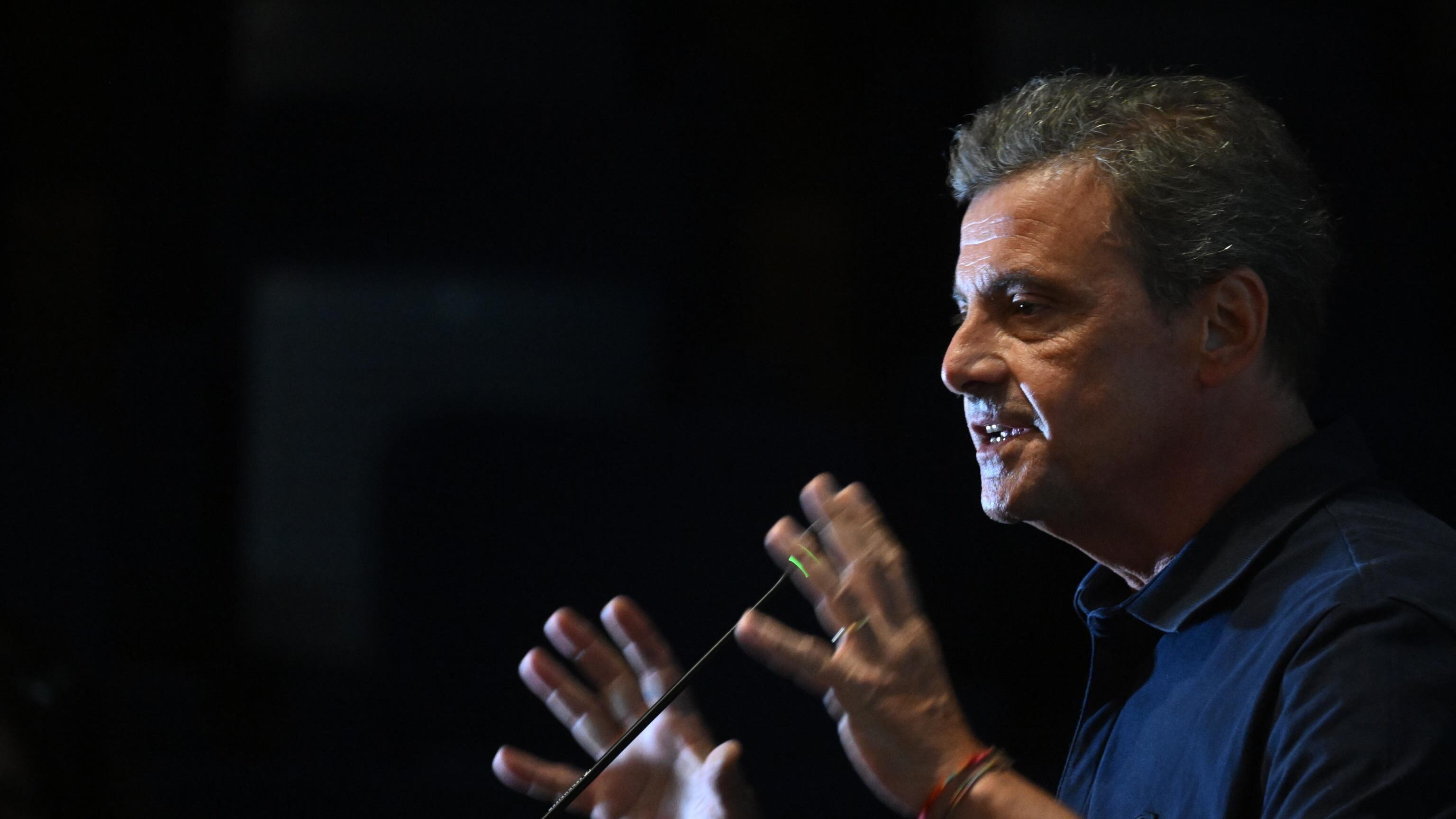Stellantis, botta e risposta Elkann-Calenda