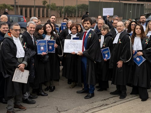 La vera difesa delle toghe: quella corporativa