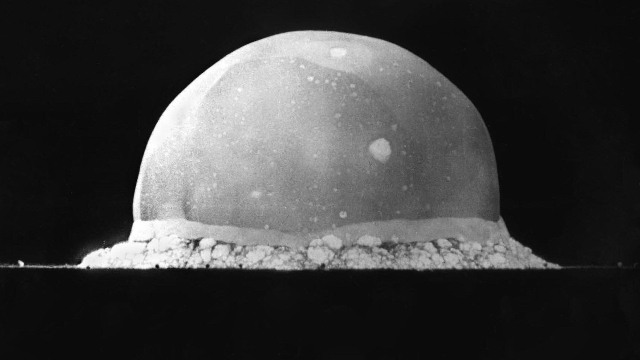 "Morte, distruttore di mondi". Il Trinity Test e la prima bomba atomica