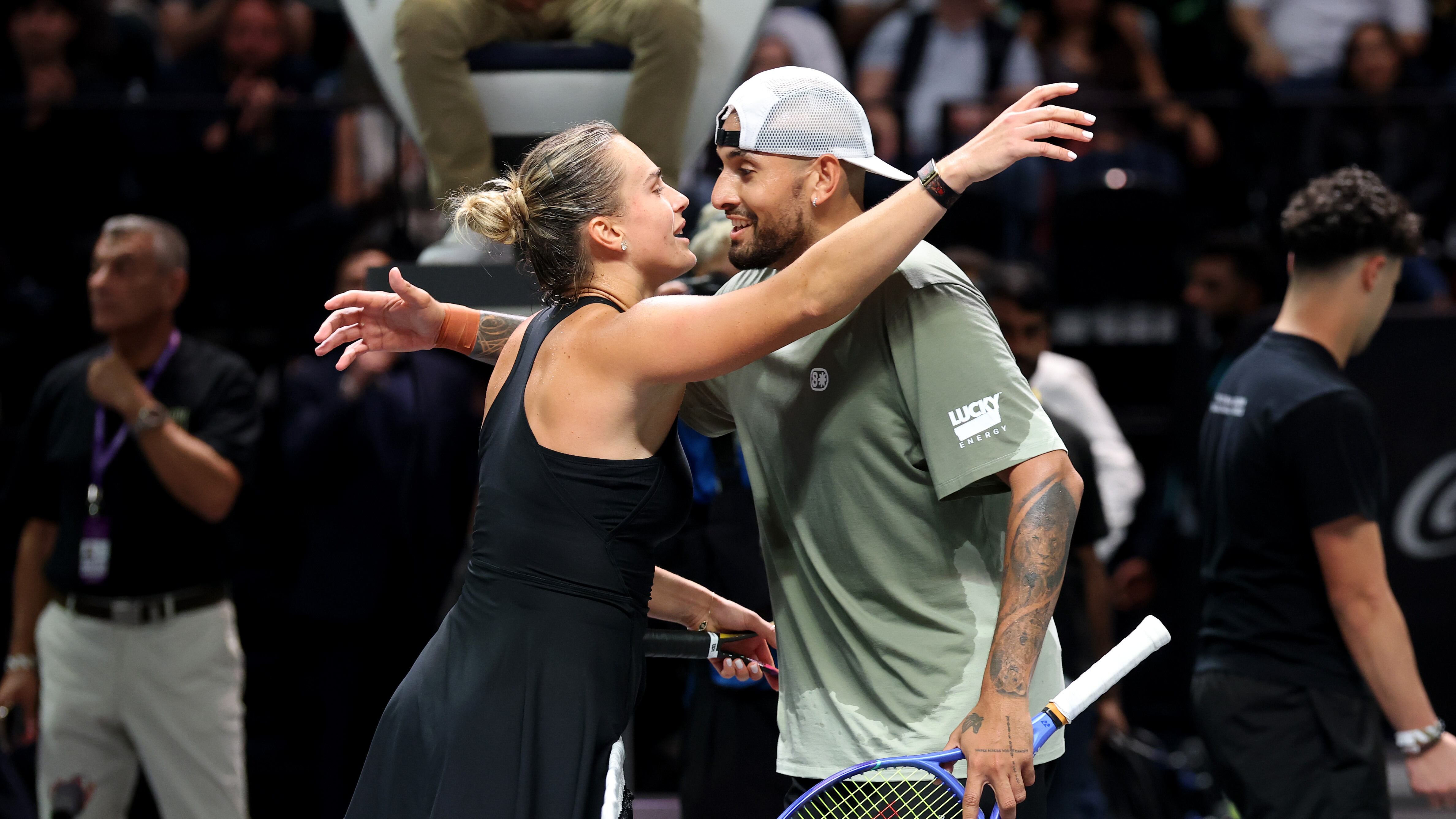 Tennis, a Kyrgios la "Battaglia dei sessi" contro Sabalenka con un duplice 6-3