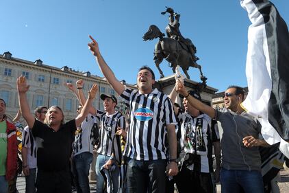 Terza stella, la festa in piazza San Carlo a Torino 1