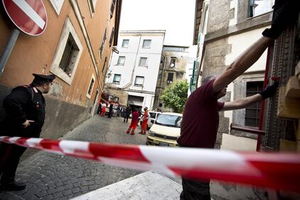 Crolla un solaio a Velletri 11