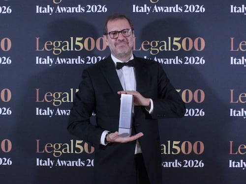 Alessandro Corno di ALMA Società tra Avvocati, premiato ai The Legal 500 Italy Awards 2026, come “Investment Funds Lawyer of the Year”