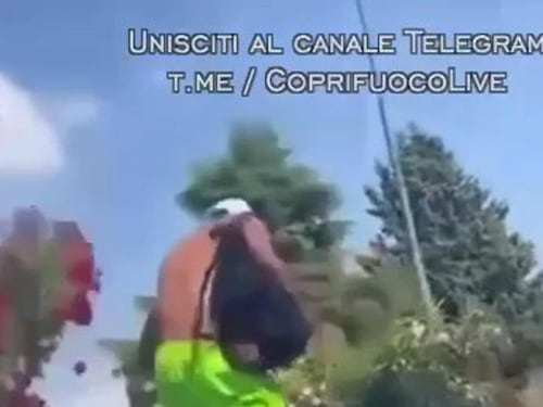 Caccia al branco dei molestatori. Ma le femministe incolpano la destra