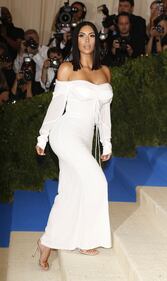 Met Gala 2017, i look più sexy 24