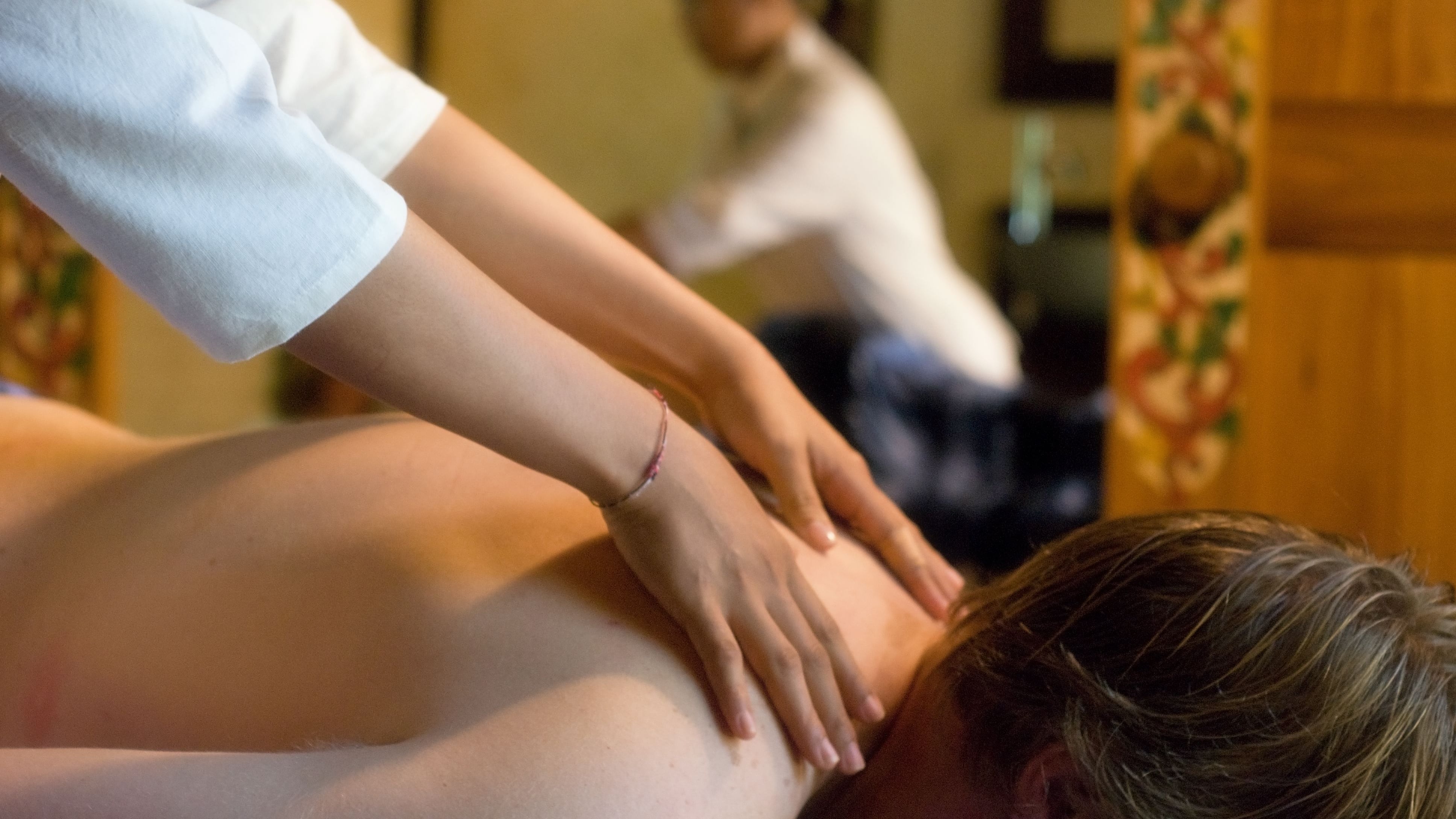 Sesso orale le costa il posto di lavoro