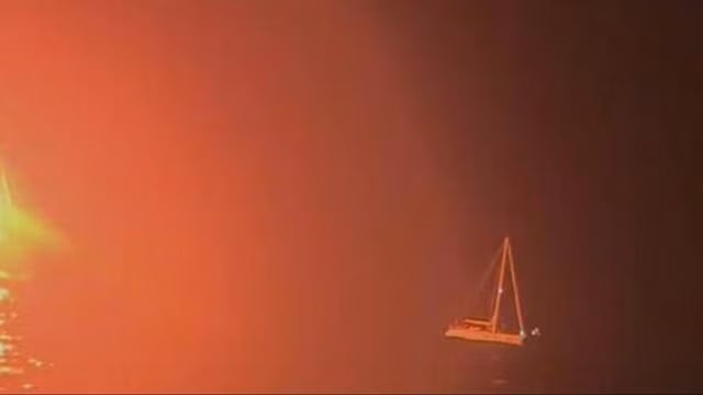 Attacco alla Flotilla italiana. Fregata della Marina in appoggio