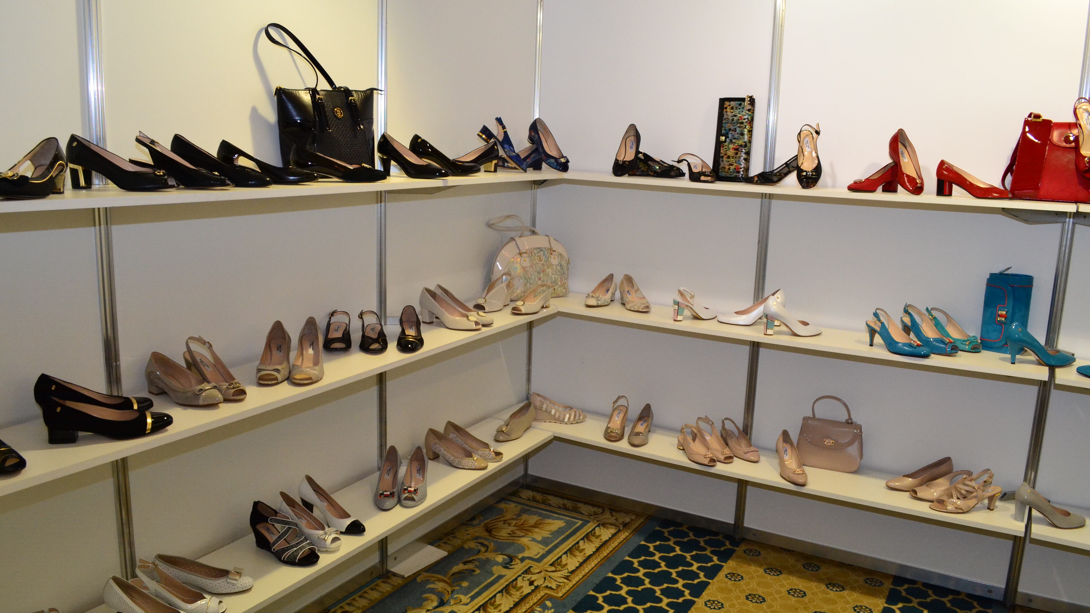 Calzature made in Italy in Kazakistan e Ucraina