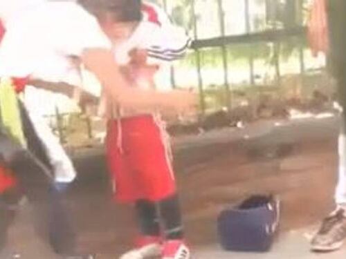 River-Boca, madre mette bengala addosso alla figlia: arrestata