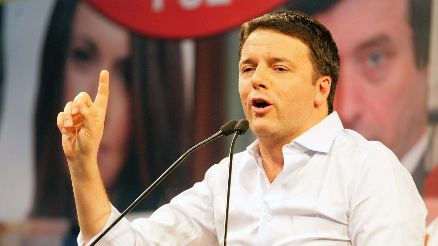 Renzi a Rtl: "Berlusconi e Grillo si insultino. Io devo governare"