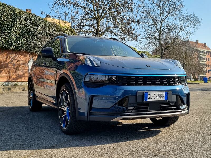 Lynk & Co 01, la nostra prova: guarda le foto 4