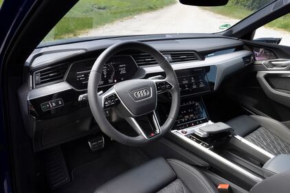 Audi SQ8 e-tron Sportback: guarda la gallery 20
