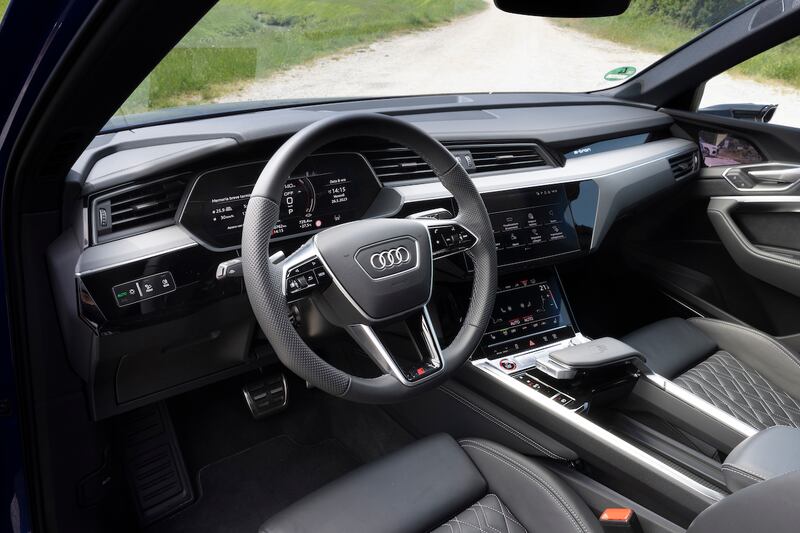 Audi SQ8 e-tron Sportback: guarda la gallery 20