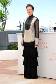Marion Cotillard, quando lo stile è sexy 20