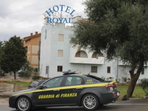 Evasione fiscale, buco di 52 miliardi nel 2013