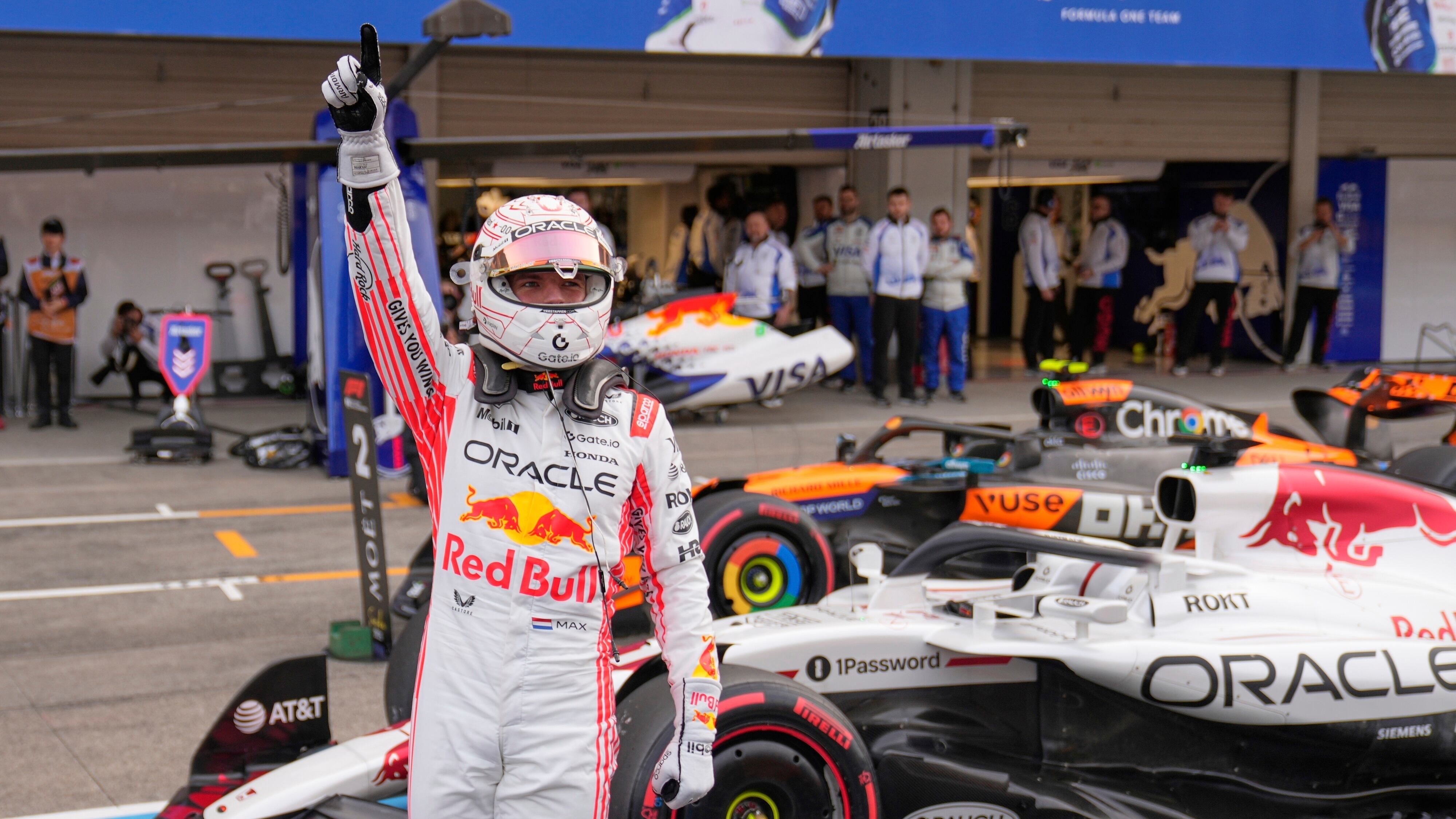 F1, in Giappone Verstappen si prende la pole