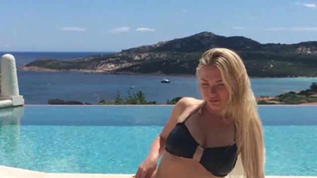 Inter, April Summers sta con Icardi: "Spero resti all'Inter"