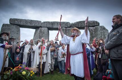 A Stonehenge si celebra l'equinozio di autunno 3