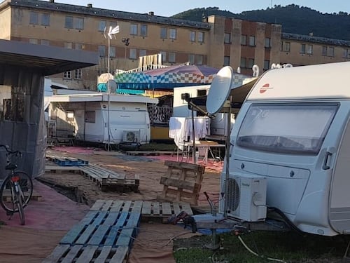 Furto di energia elettrica per il Luna Park: denunciati 12 giostrai sinti