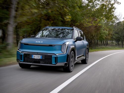 Kia EV9, primo contatto con il Suv elettrico della casa coreana
