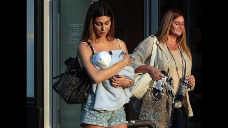 Belen Rodriguez, diva supersexy e mamma tenera 18