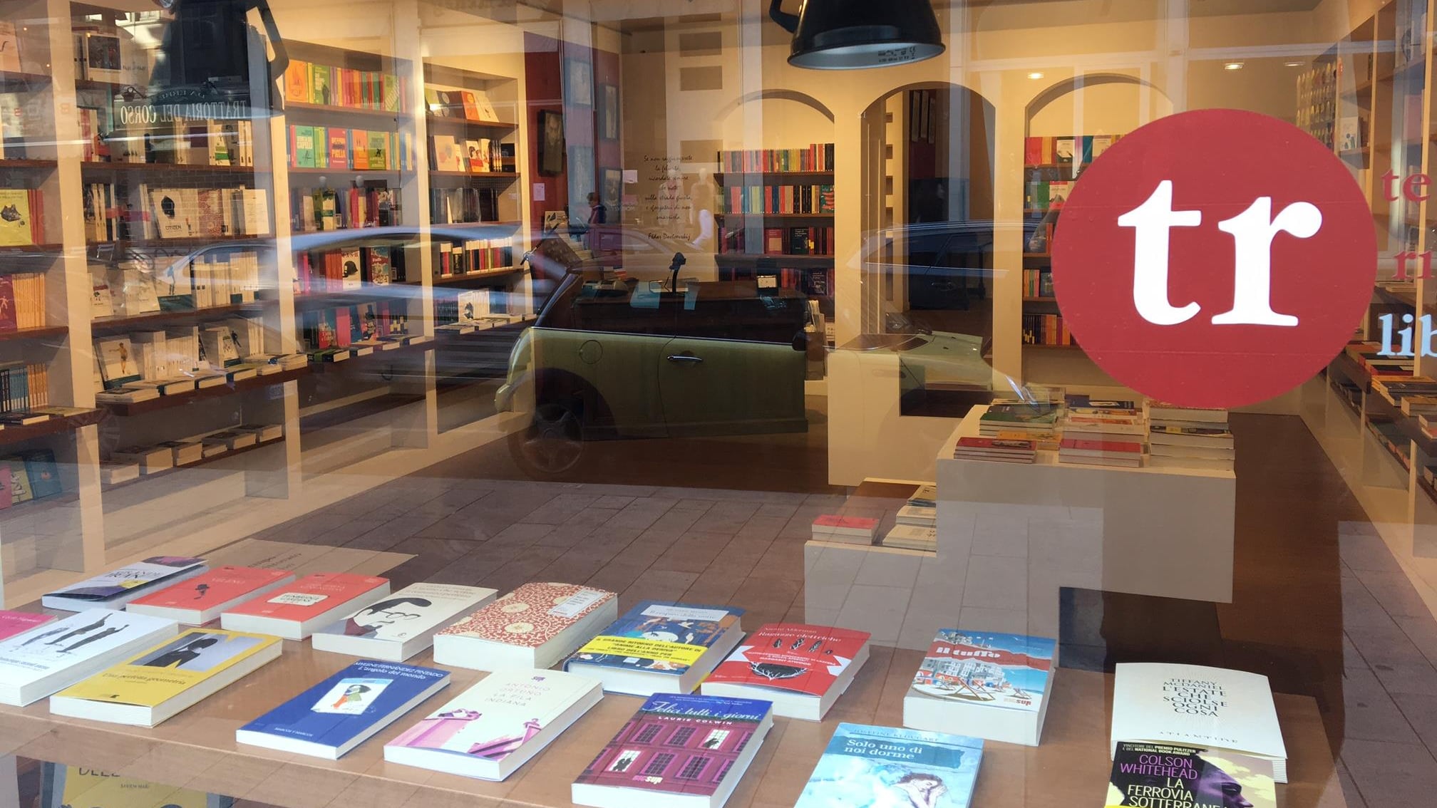 La libreria morta e risorta con i cantieri del metrò