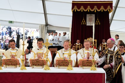 I lefebvriani consacrano 4 nuovi vescovi - FOTO 1
