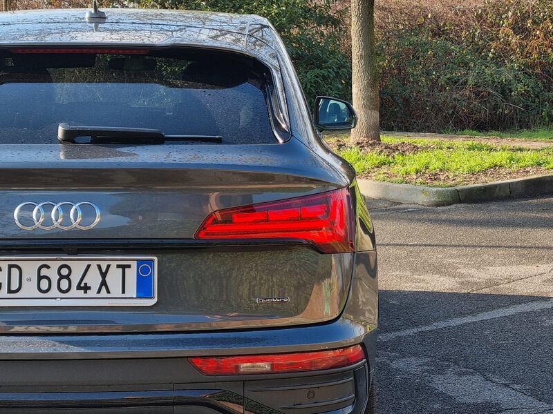 Audi Q5 Spoortback PHEV, guarda le foto 9