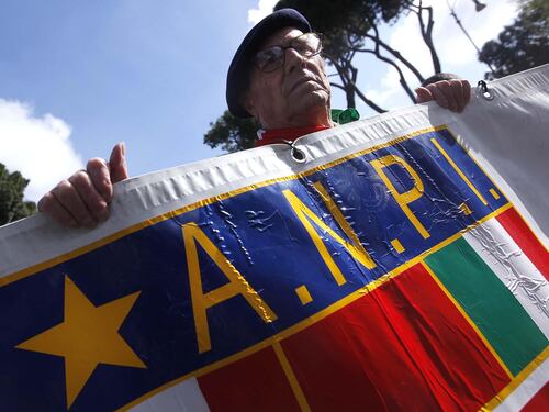 Pure Napolitano contro l'Anpi: "La vostra posizione mi offende"