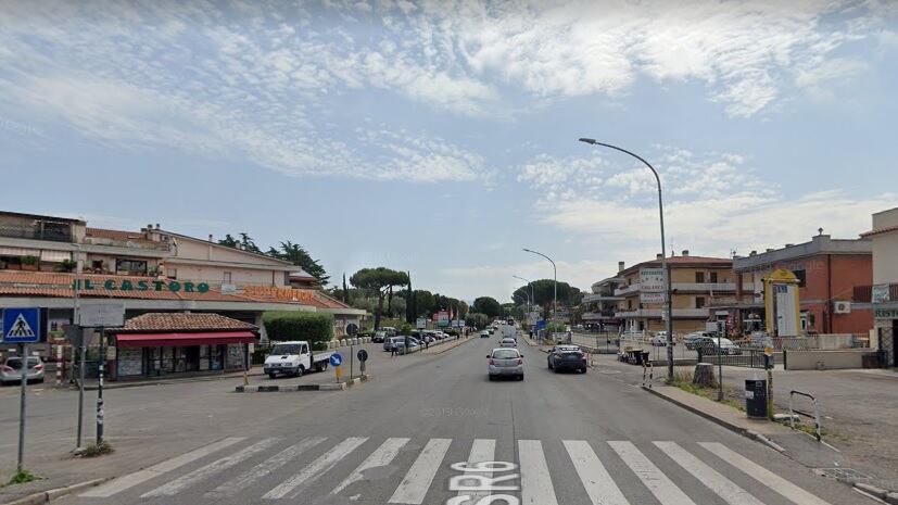 Roma, camion Ama investe un pedone e lo uccide