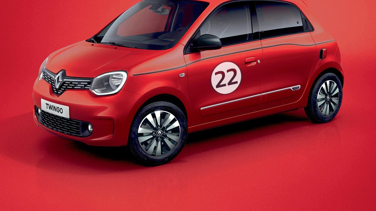 Non solo Ferrari vs Twingo: quando la musica rende l’auto protagonista