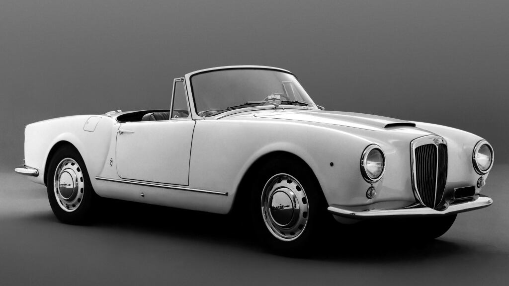 Lancia Aurelia Spider, da sessant’anni icona da "Sorpasso"