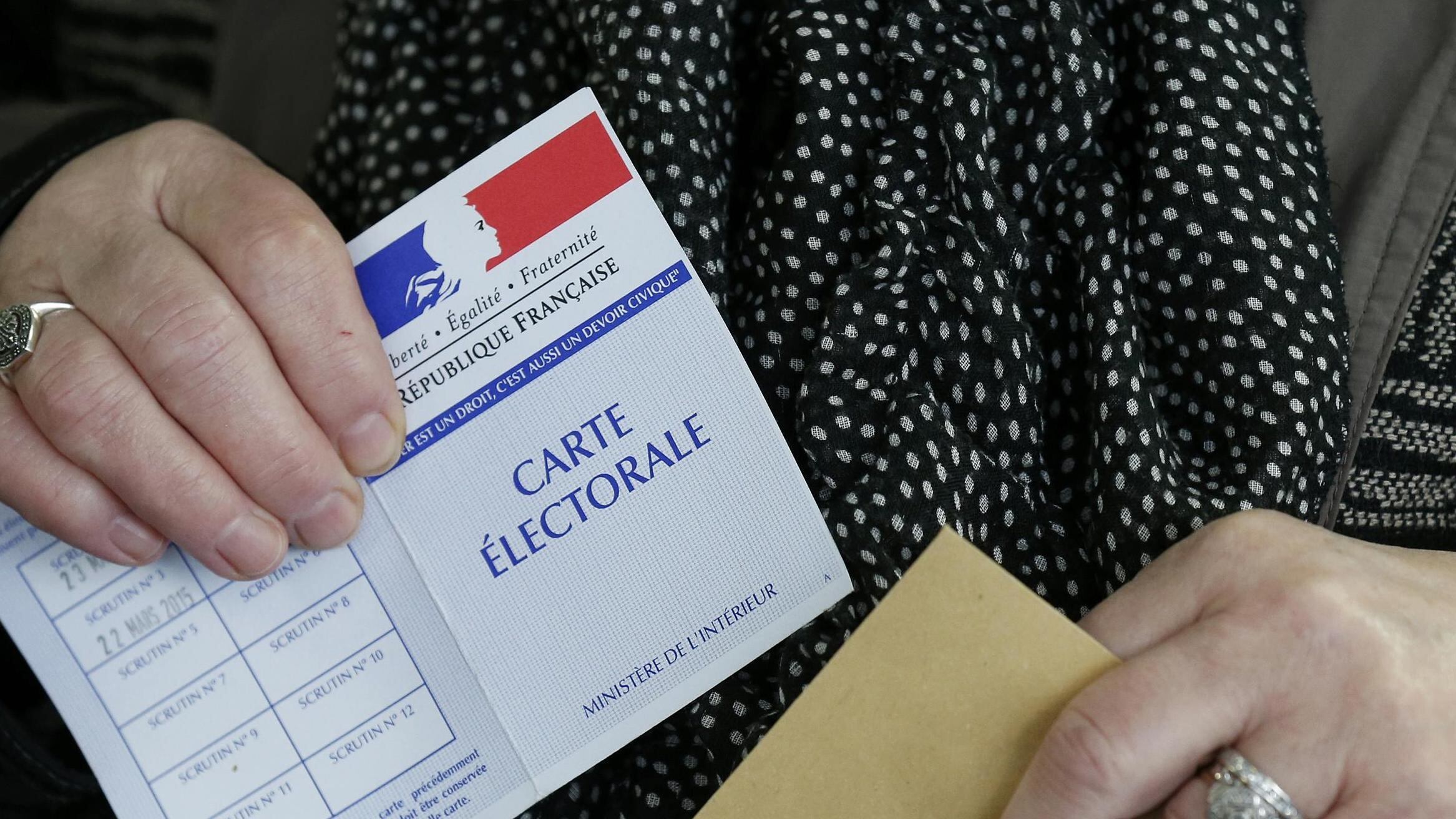 Proposto in Francia il voto obbligatorio