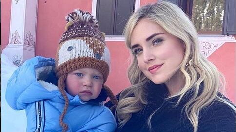 Leone preso in giro dalla nonna: "Vuoi emulare la Thunberg con quelle treccine?"