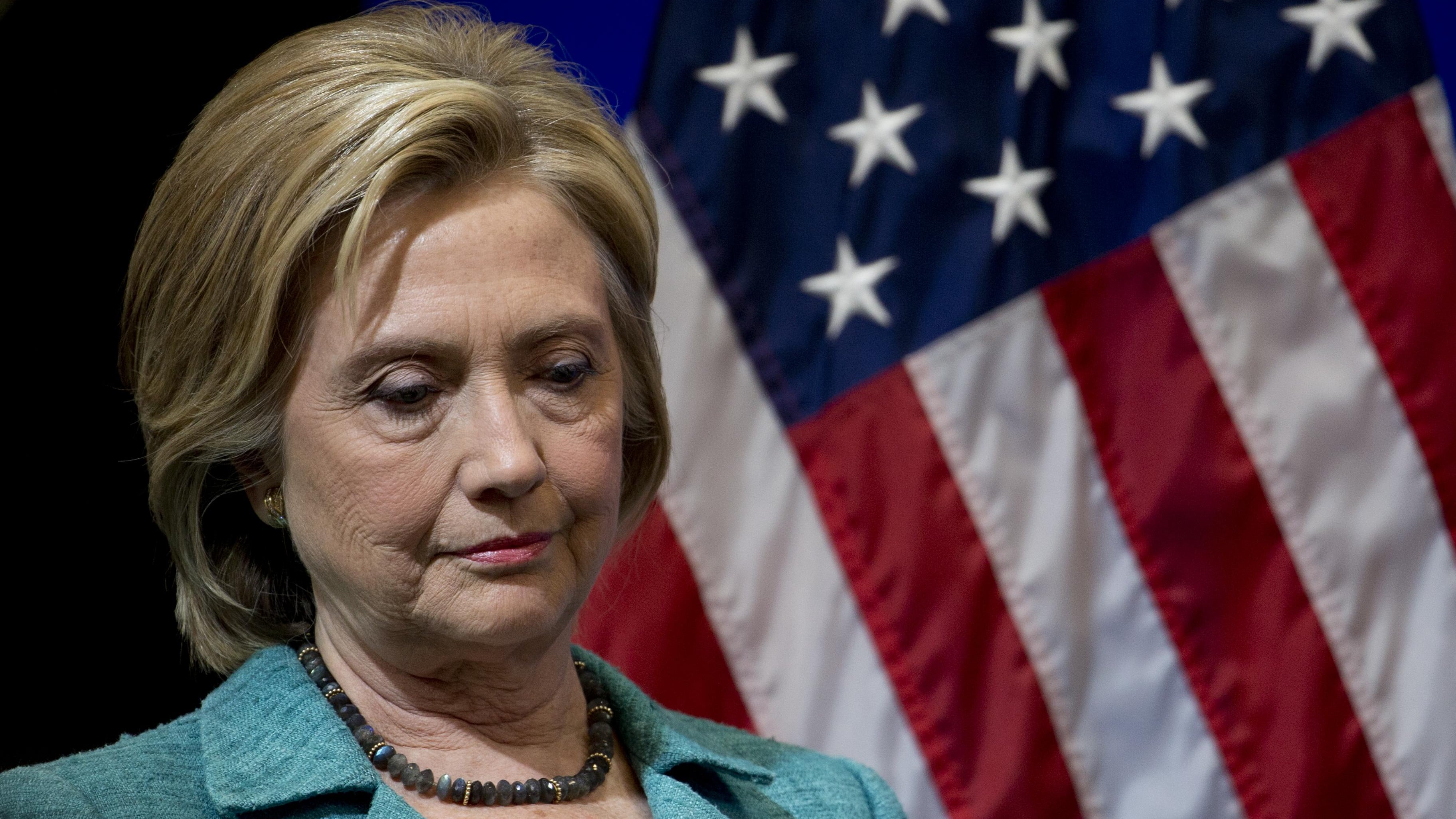 Sanders supera la Clinton nell'Iowa. E Trump continua a correre
