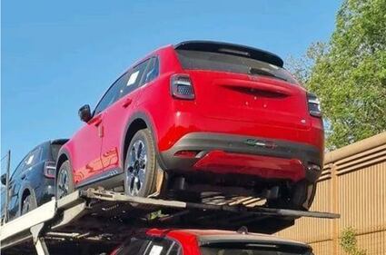 Fiat 600 sulla bisarca, guarda le foto 1