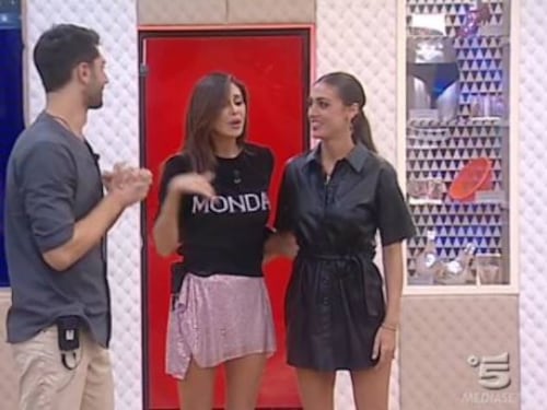 Gf Vip, Belen nella Casa: "Sono orgogliosa dei miei fratelli"