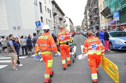 Esplosione in una palazzina a Milano 3