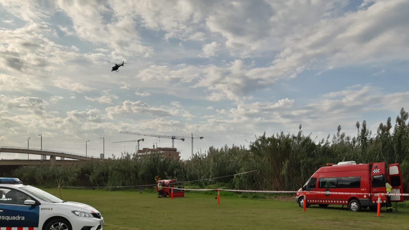 Neonato gettato nel fiume dal papà. Ricerche anche con elicotteri