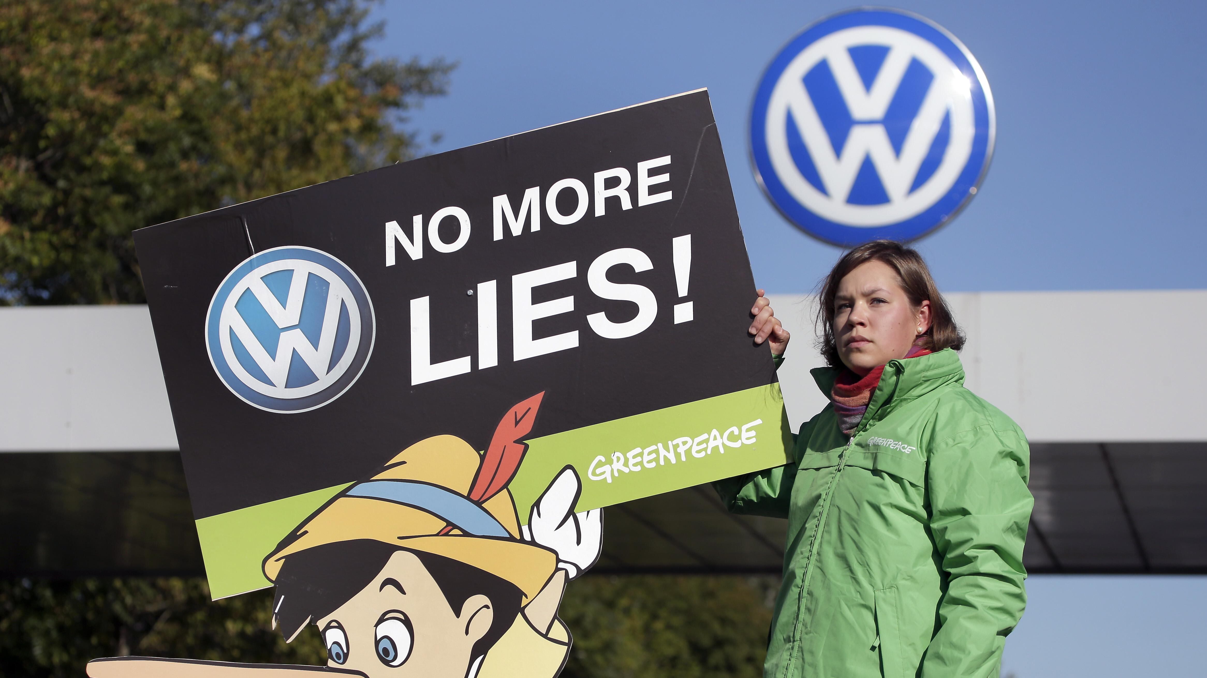 Volkswagen, oggi la scelta del nuovo ad. In Borsa il titolo prova a rialzarsi