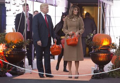 Melania Trump, First Lady da un anno: tutti i look 10