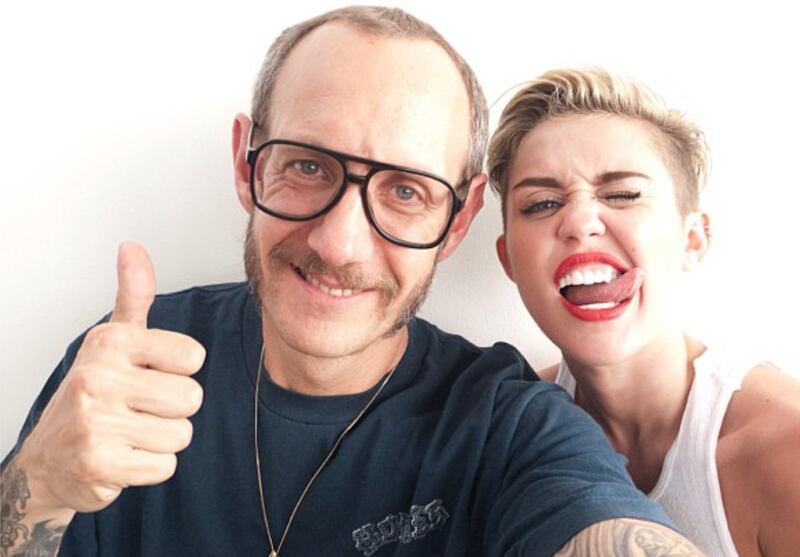 Miley Cyrus nuda per Terry Richardson 1