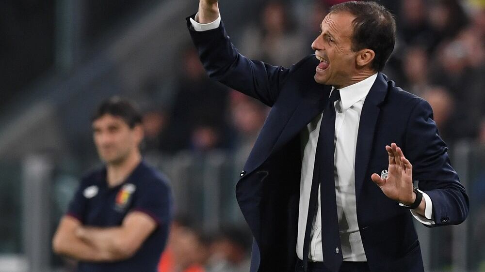 La Juventus serve il poker al Genoa: i bianconeri a +11 sulla Roma